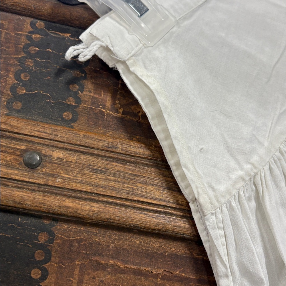 Vintage White Eyelet Childs Slip - Picture 3 of 3